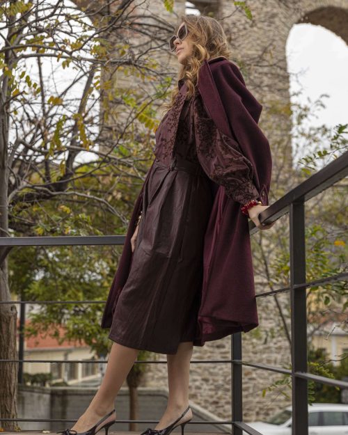 Alternative view of Βερμούδα μακριά