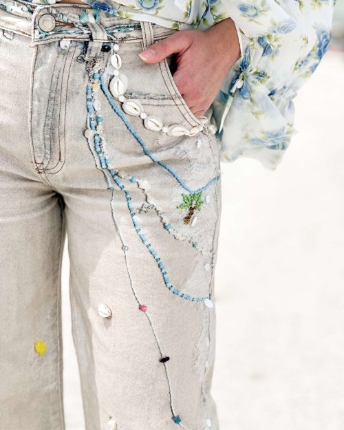 Alternative view of Boho Wide-Leg Τζιν Παντελόνι με Κεντήματα & Διακόσμηση από Κοχύλια